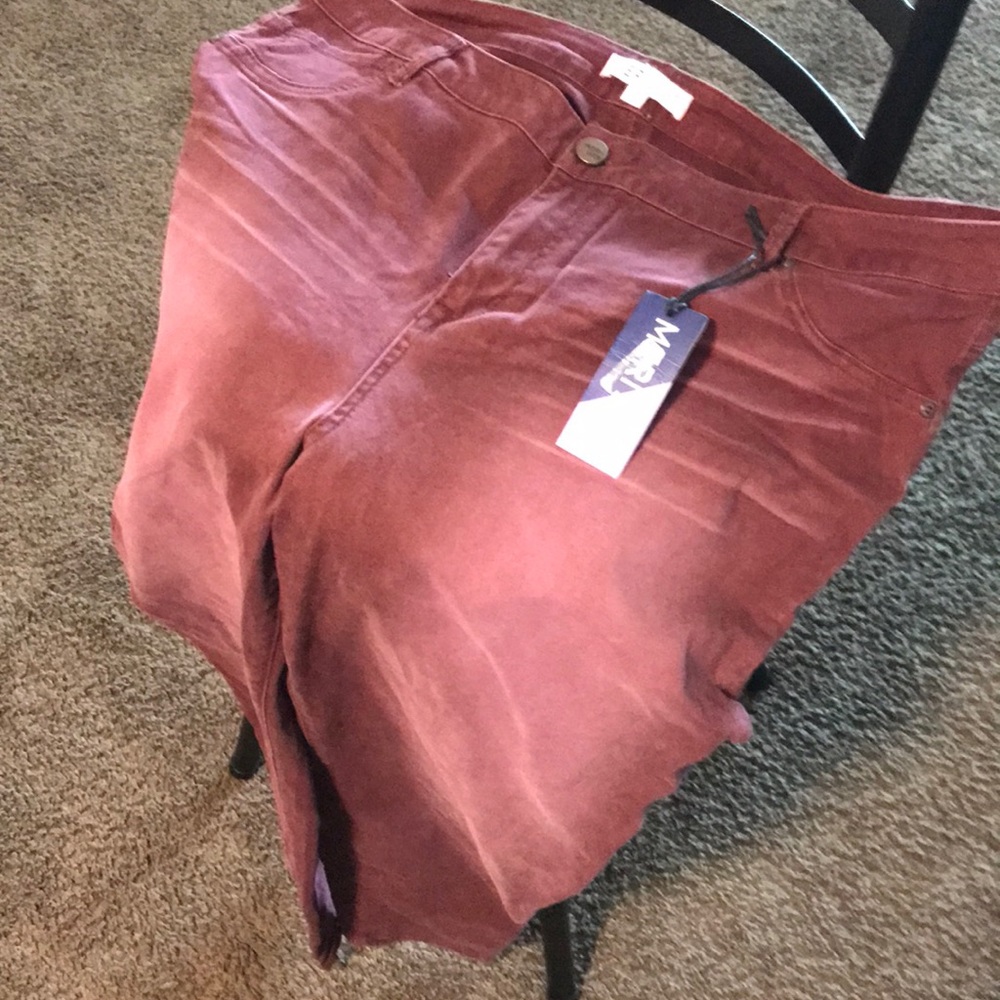 Kensington skinny jean burgundy Meri Skye